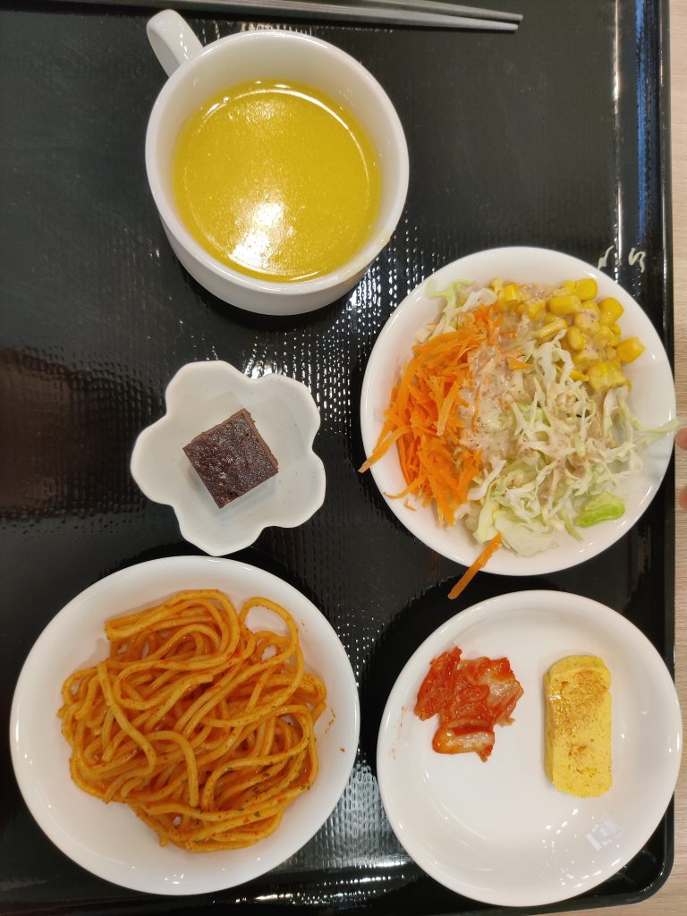 沖繩親子自由行機酒交通攻略|帶著 1 歲半兒子遊日本沖繩/6 : 機 + 酒 + 交通怎麼搞? 19 IMG 20240411 064235