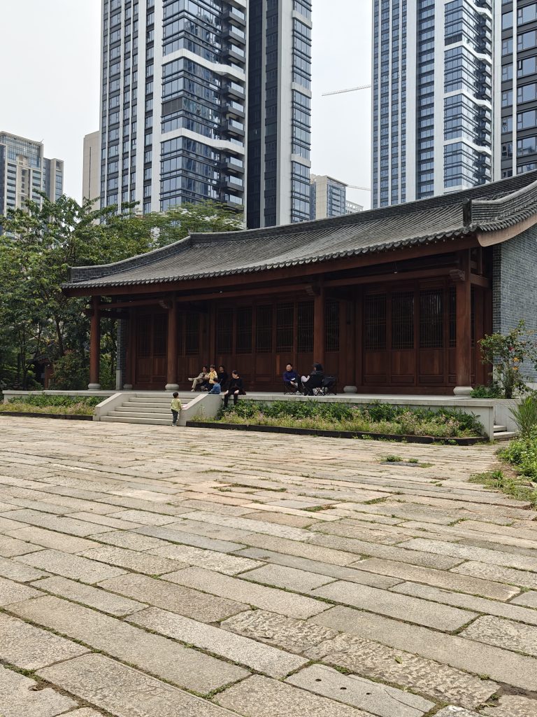 深圳家庭式住宿 : 梧桐酒店公寓 24 酒店內古房